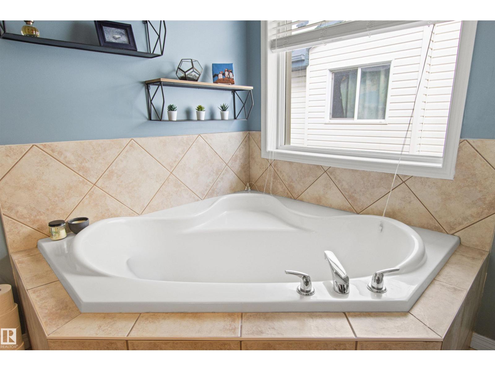 607 77 ST SW - 49