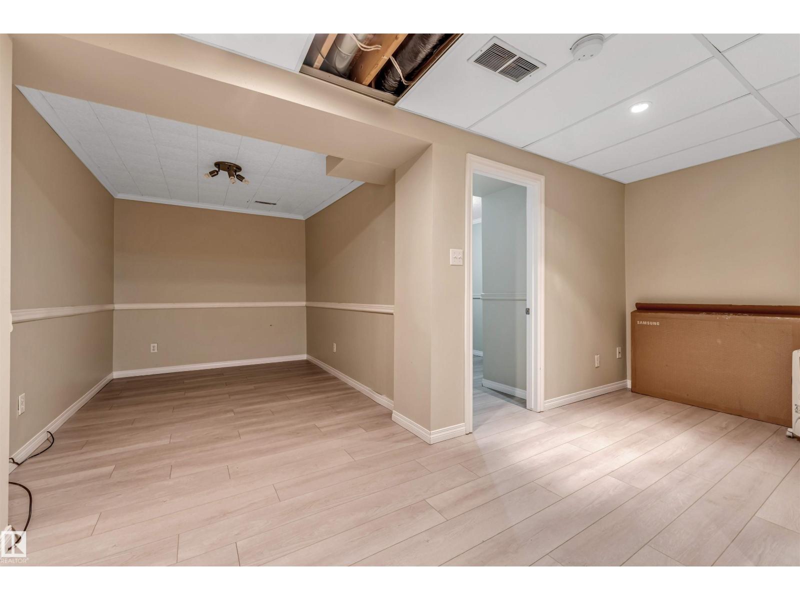 #135 150 EDWARDS DR SW - 40