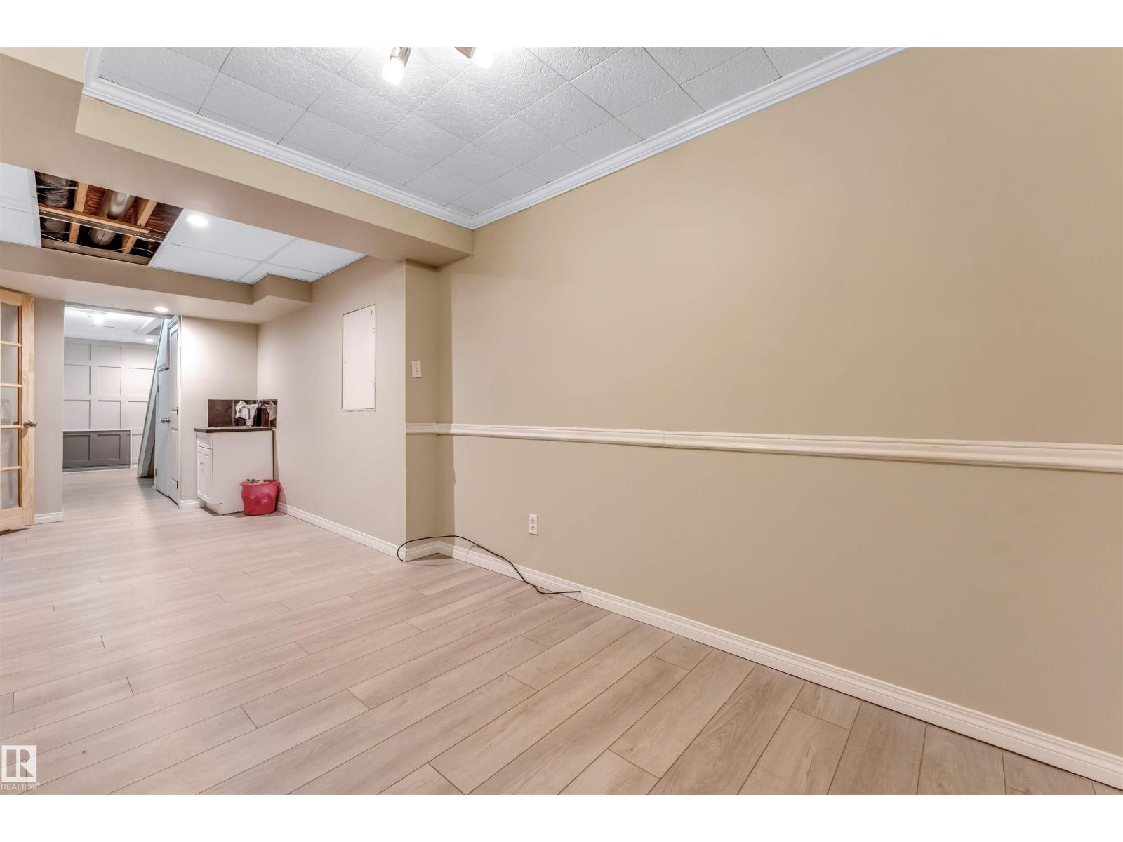 #135 150 EDWARDS DR SW - 42