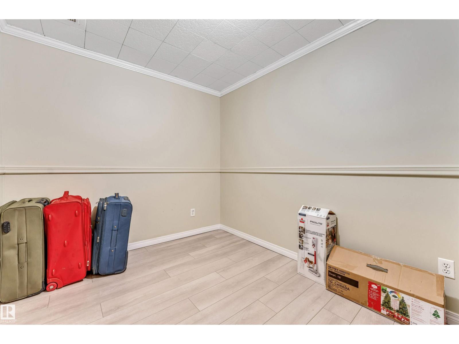 #135 150 EDWARDS DR SW - 44