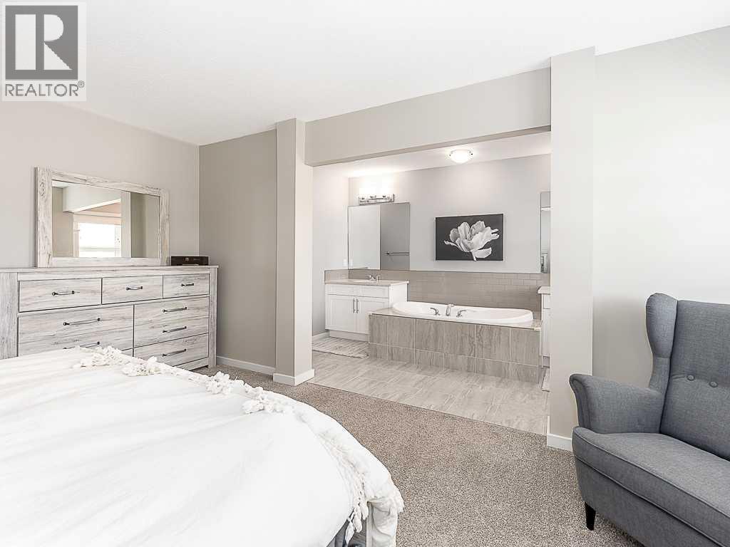27 Heritage Heights, Cochrane