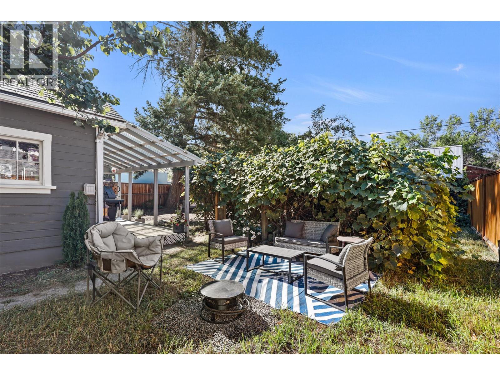 363 CAMPBELL Avenue - 27
