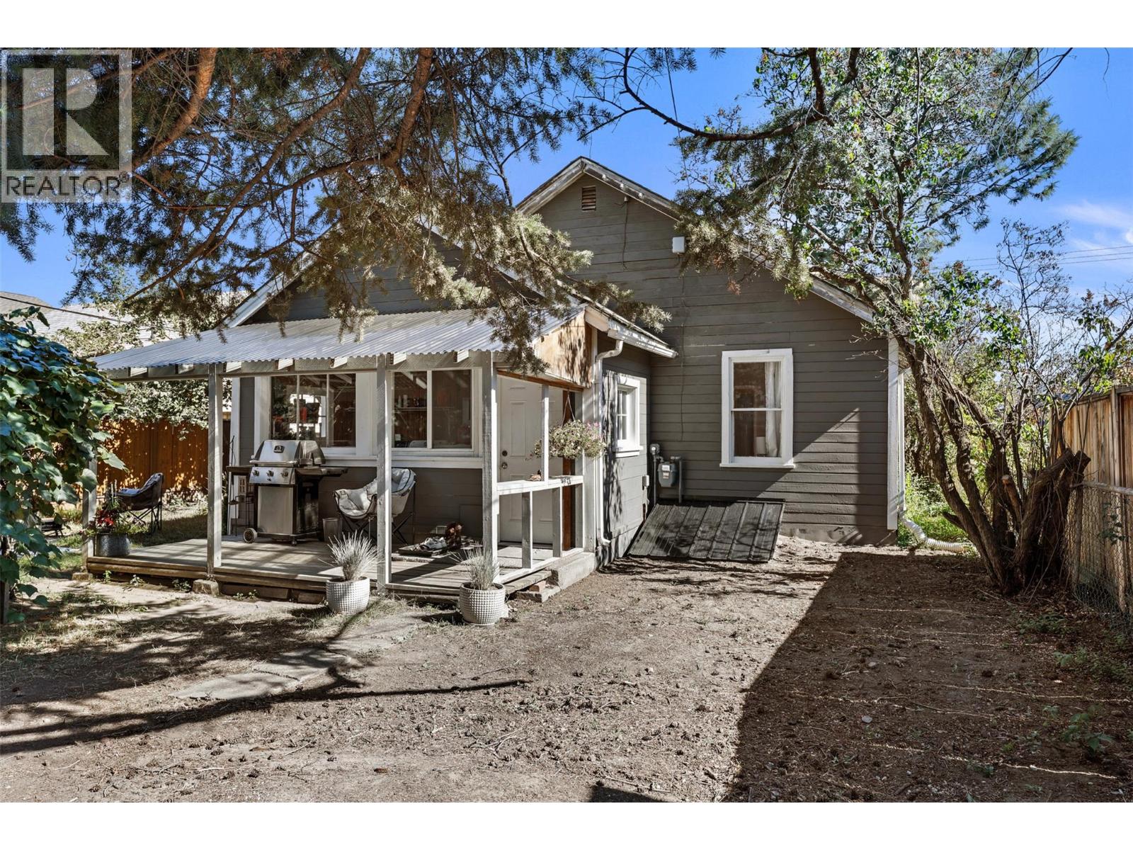 363 CAMPBELL Avenue - 31