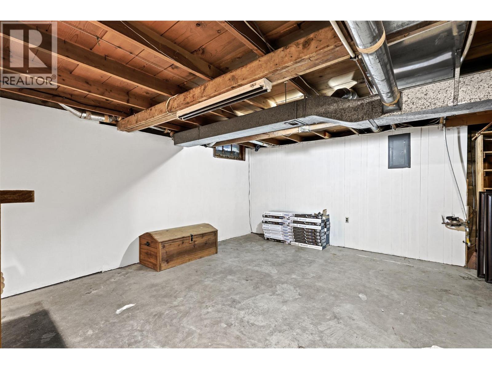 363 CAMPBELL Avenue - 22