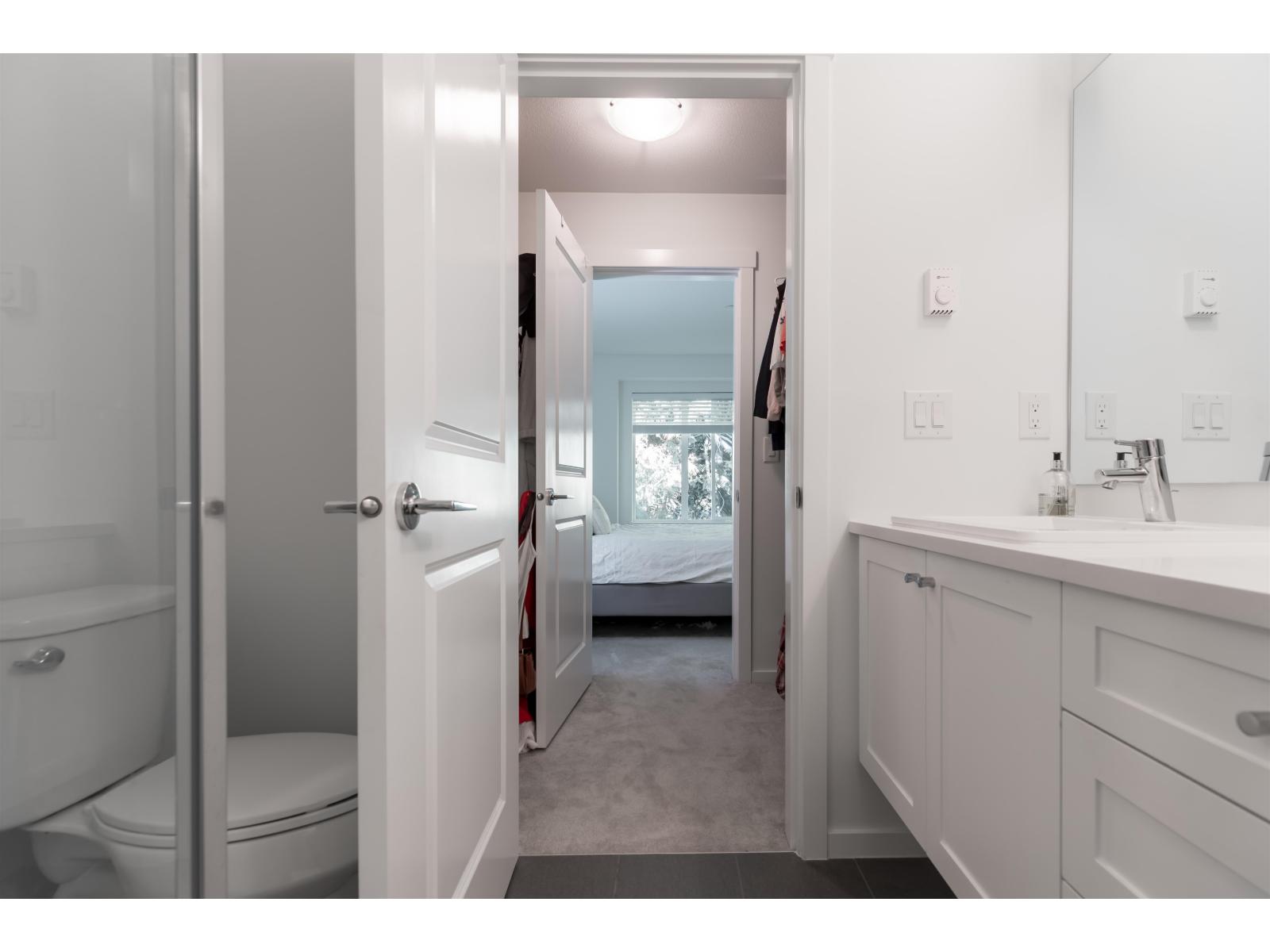80 158 171 STREET, Surrey