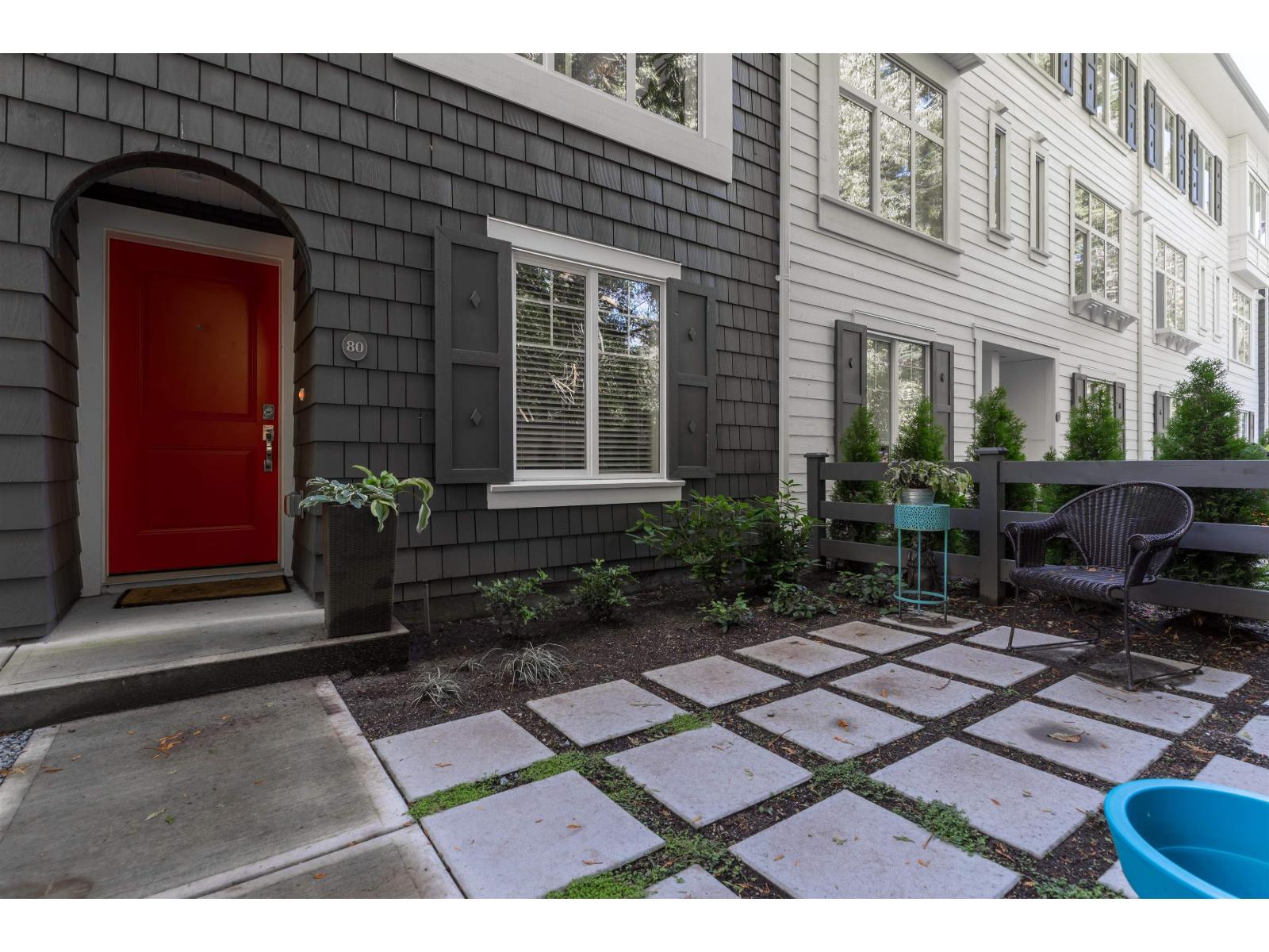 80 158 171 STREET, Surrey