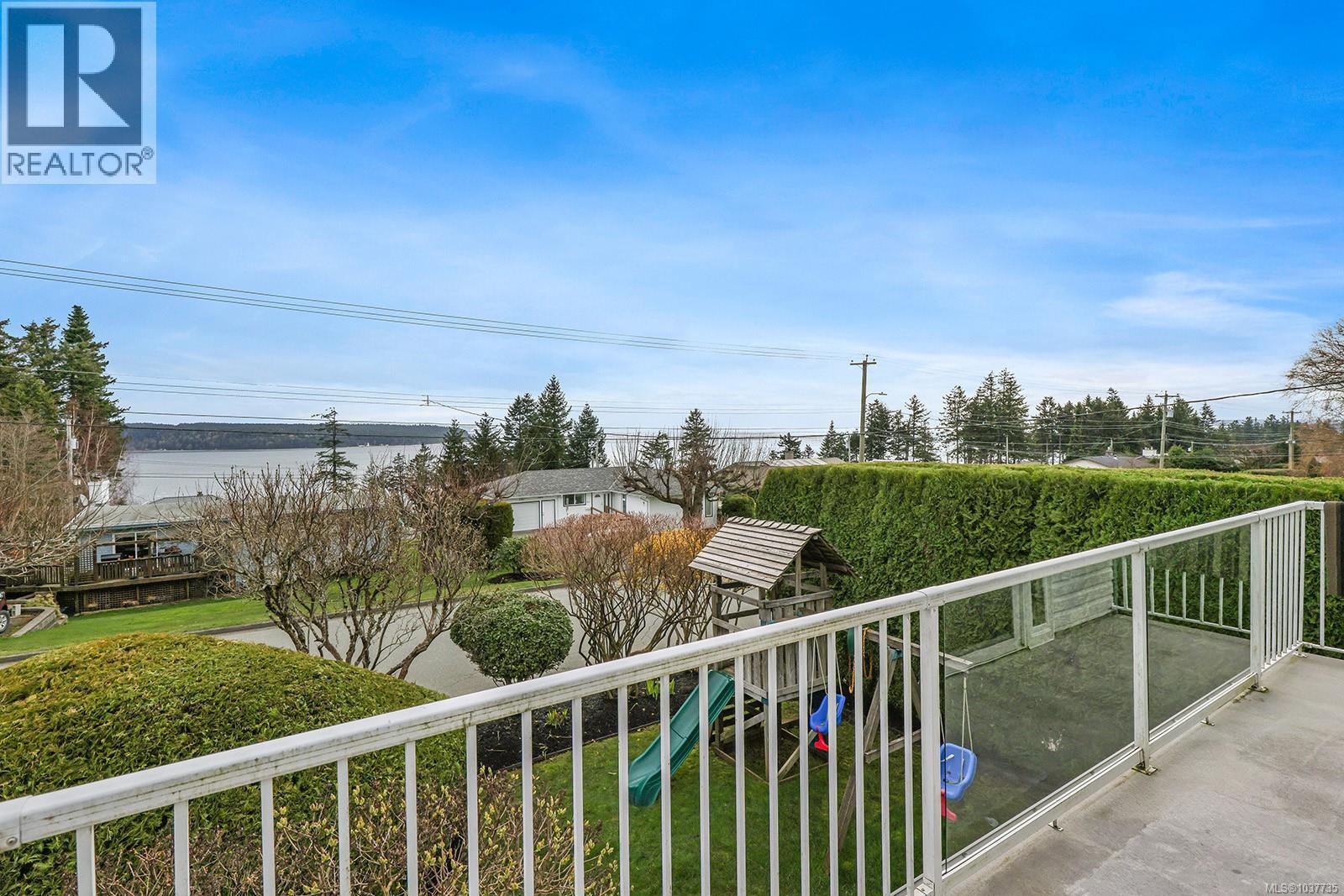 724 Galerno Rd, Campbell River