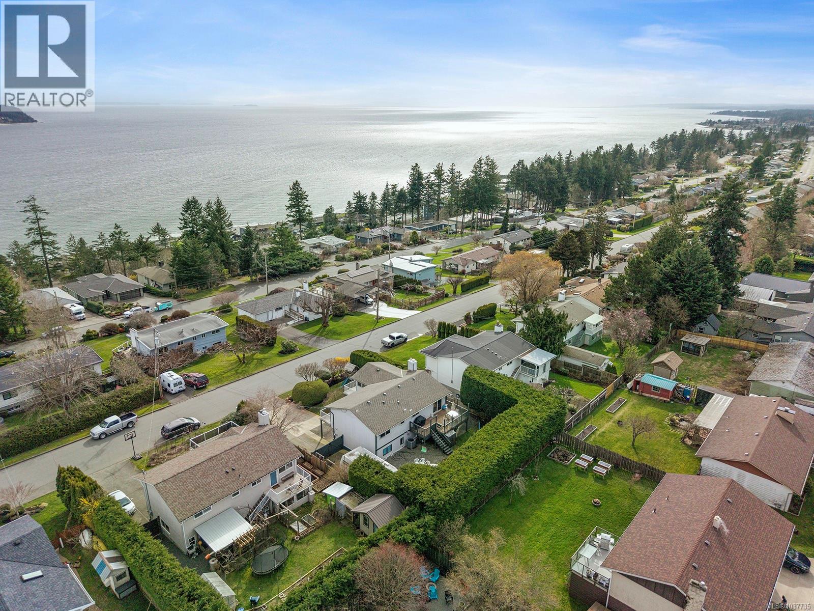 724 Galerno Rd, Campbell River