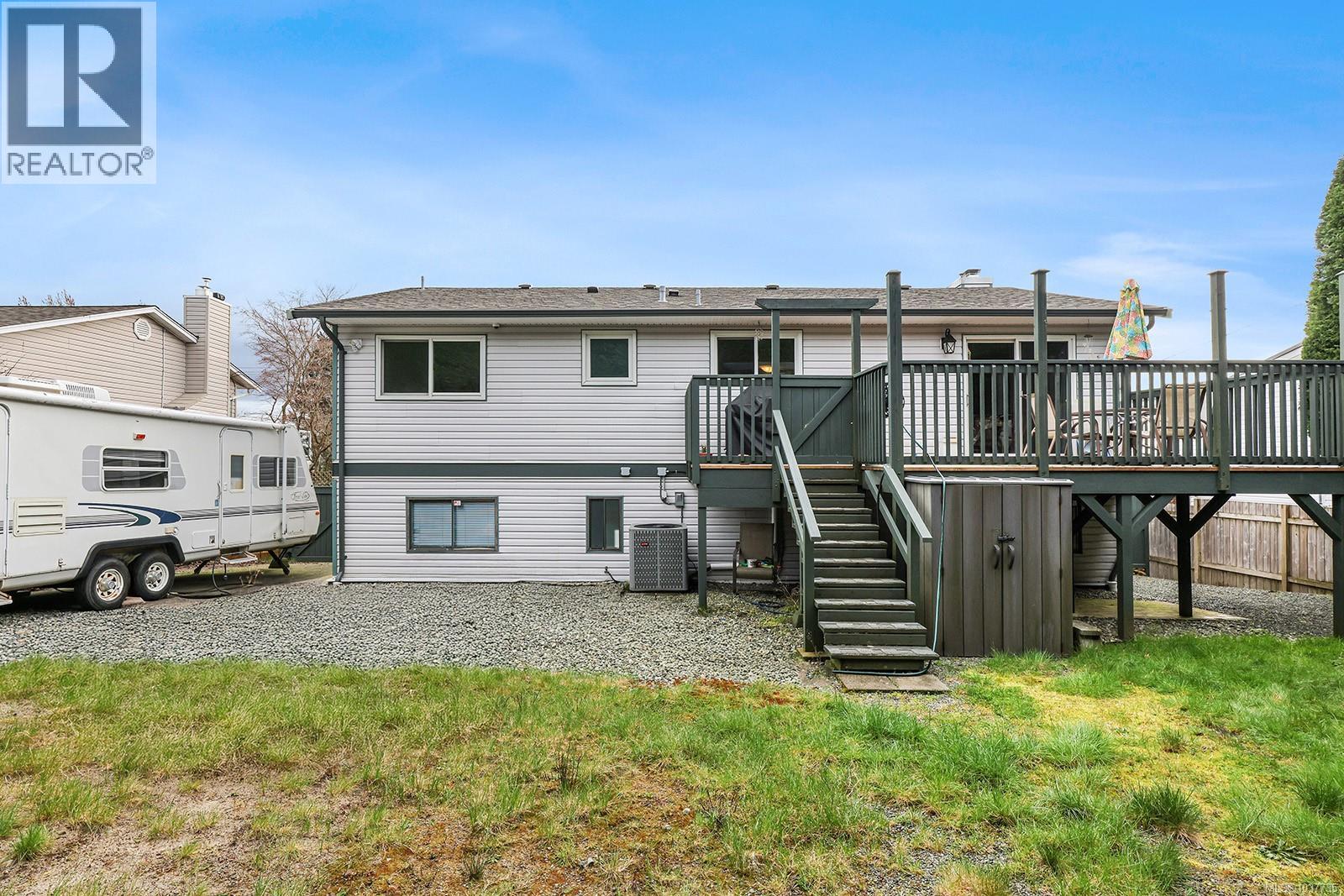 724 Galerno Rd, Campbell River