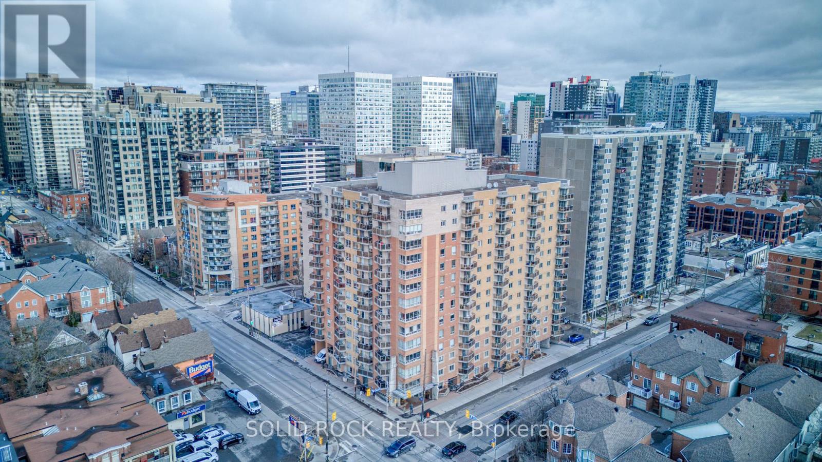 #209 429 SOMERSET STREET W - 21