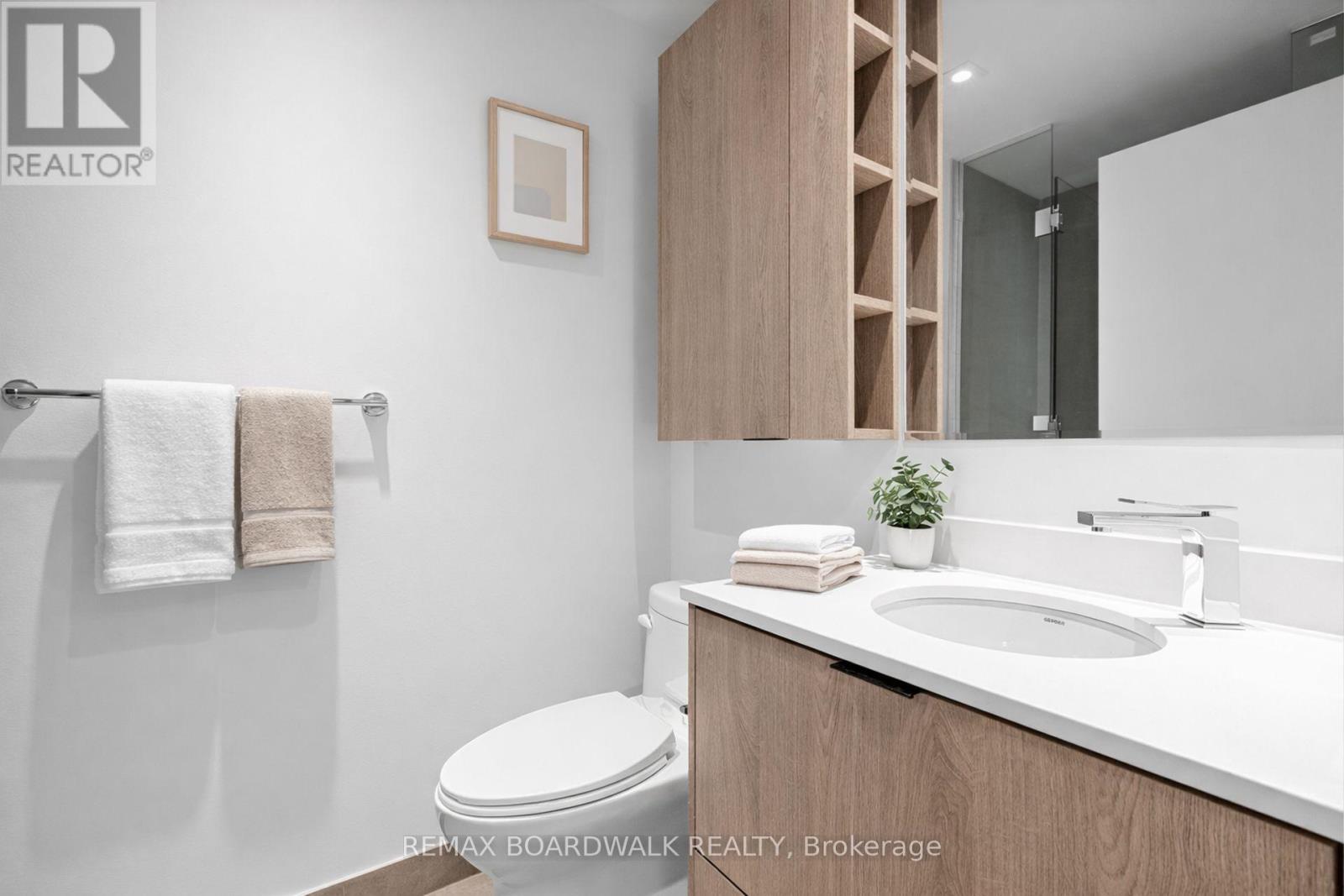 1 Bed, 1 Bath House for Rent in Ottawa – B507 – 391 SLATER STREET, Ottawa – MLS# X13159120 - Image 2