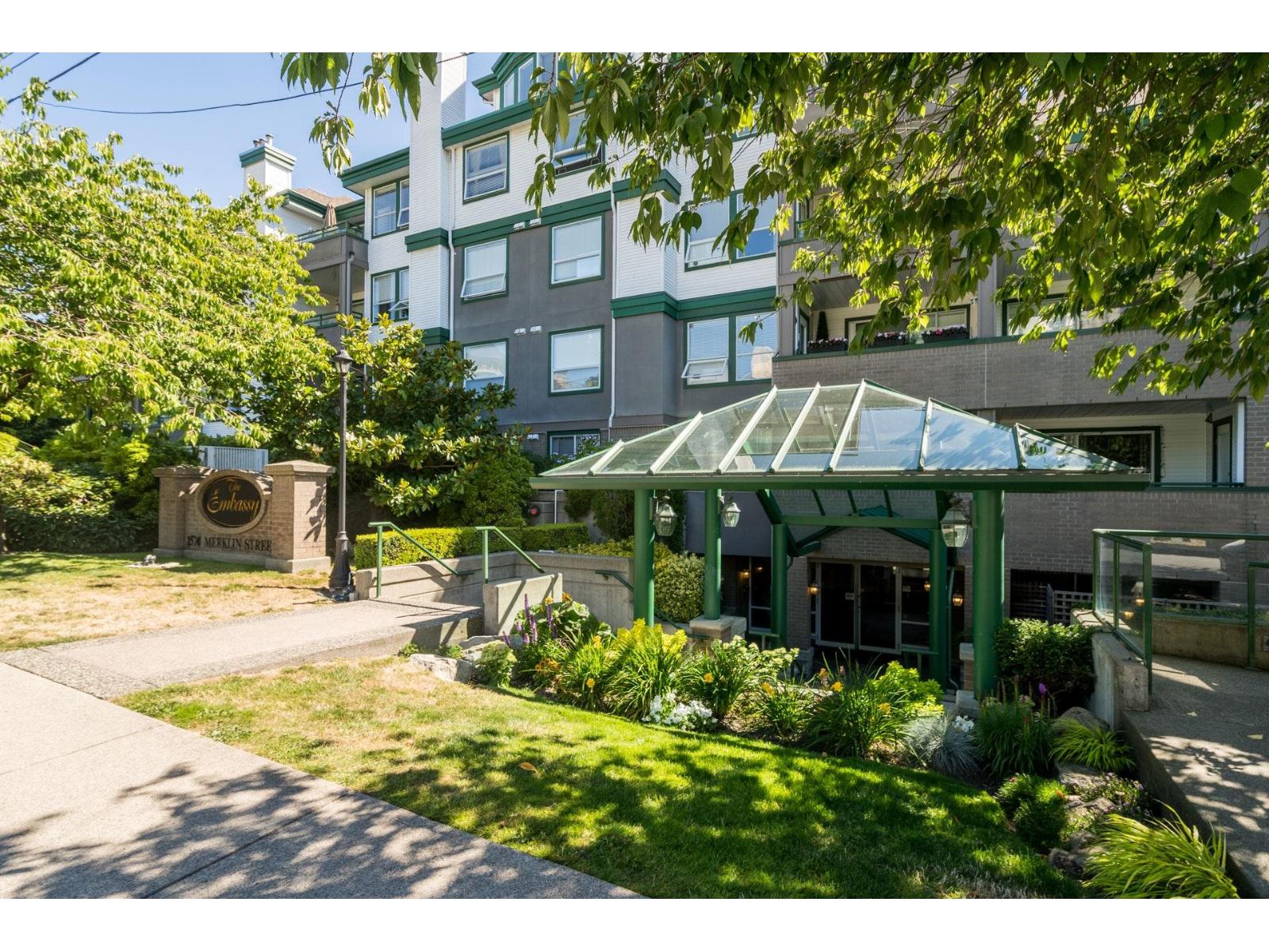 409 1576 MERKLIN STREET, White Rock