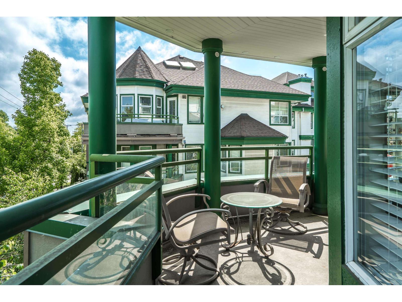 409 1576 MERKLIN STREET, White Rock