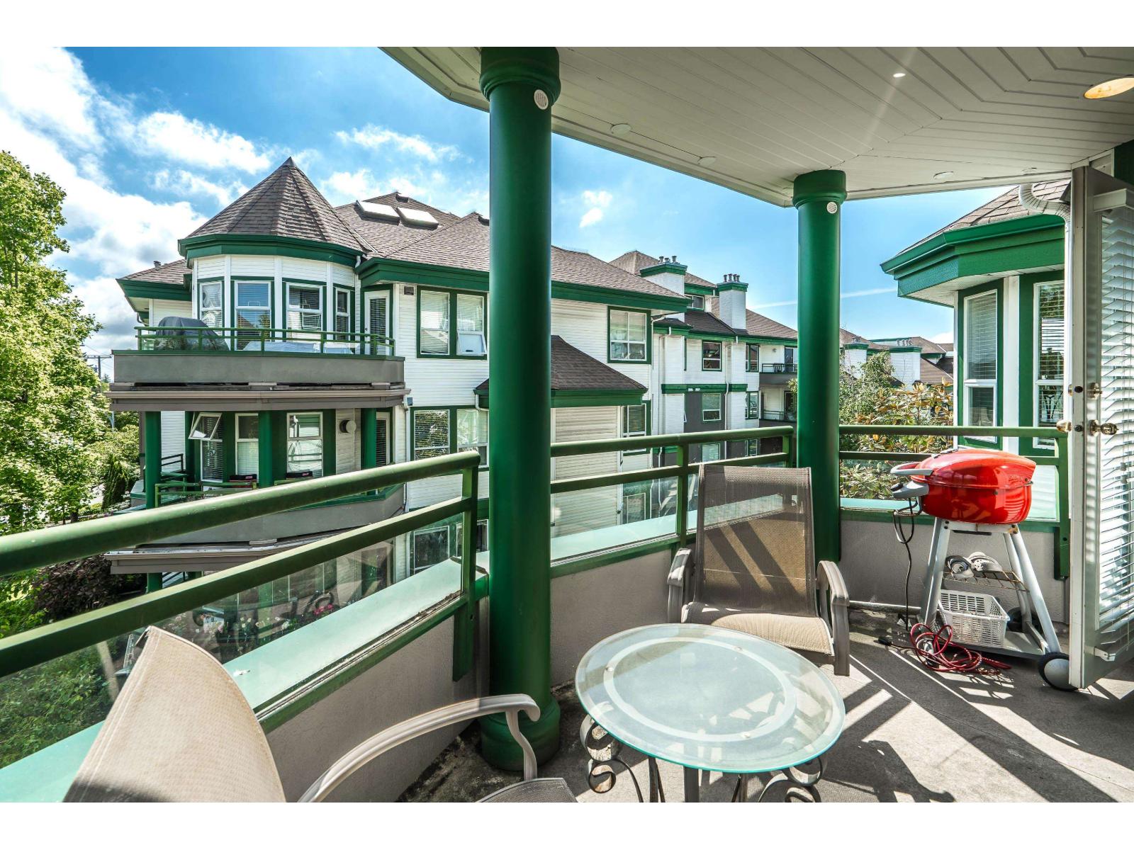 409 1576 MERKLIN STREET, White Rock
