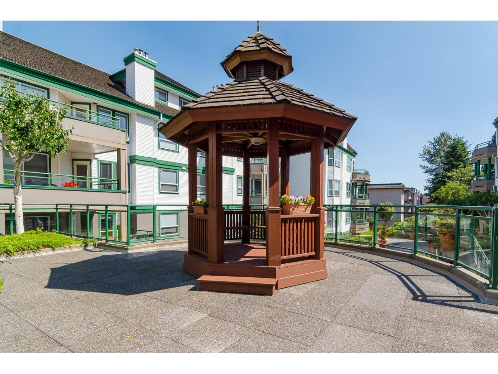 409 1576 MERKLIN STREET, White Rock