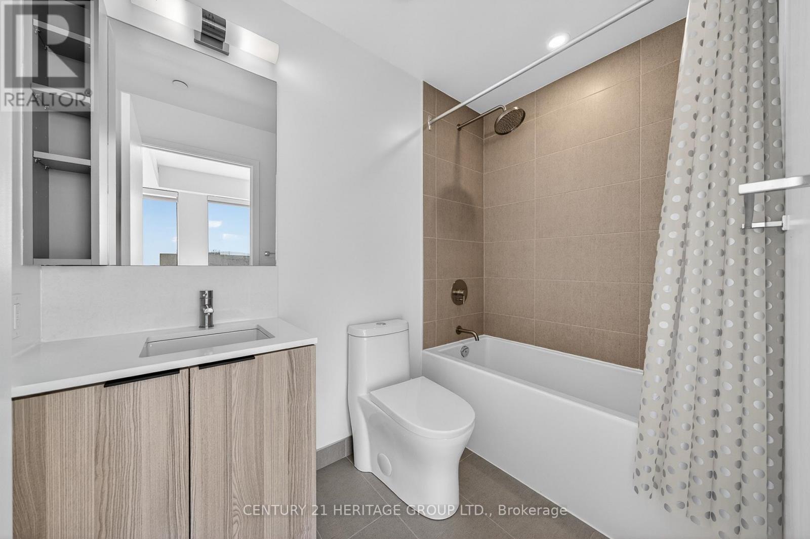 #2212 55 MERCER STREET - 24