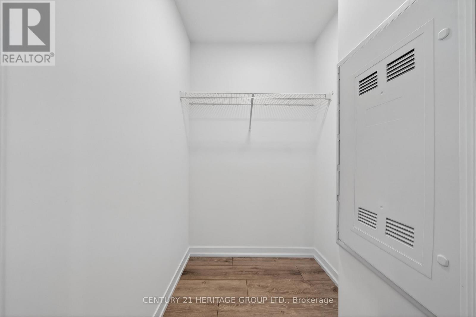 #2212 55 MERCER STREET - 29