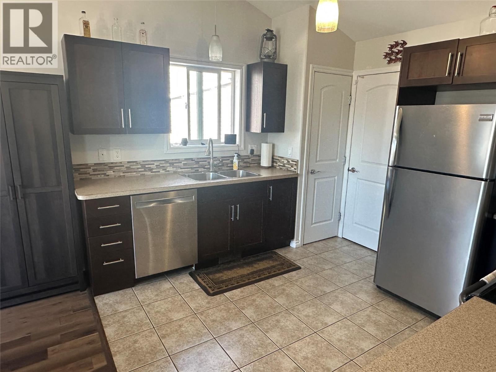 8713 19A Street, Dawson Creek