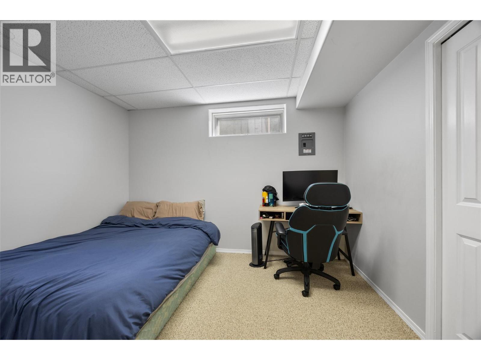 945 Nicolani Drive - 27