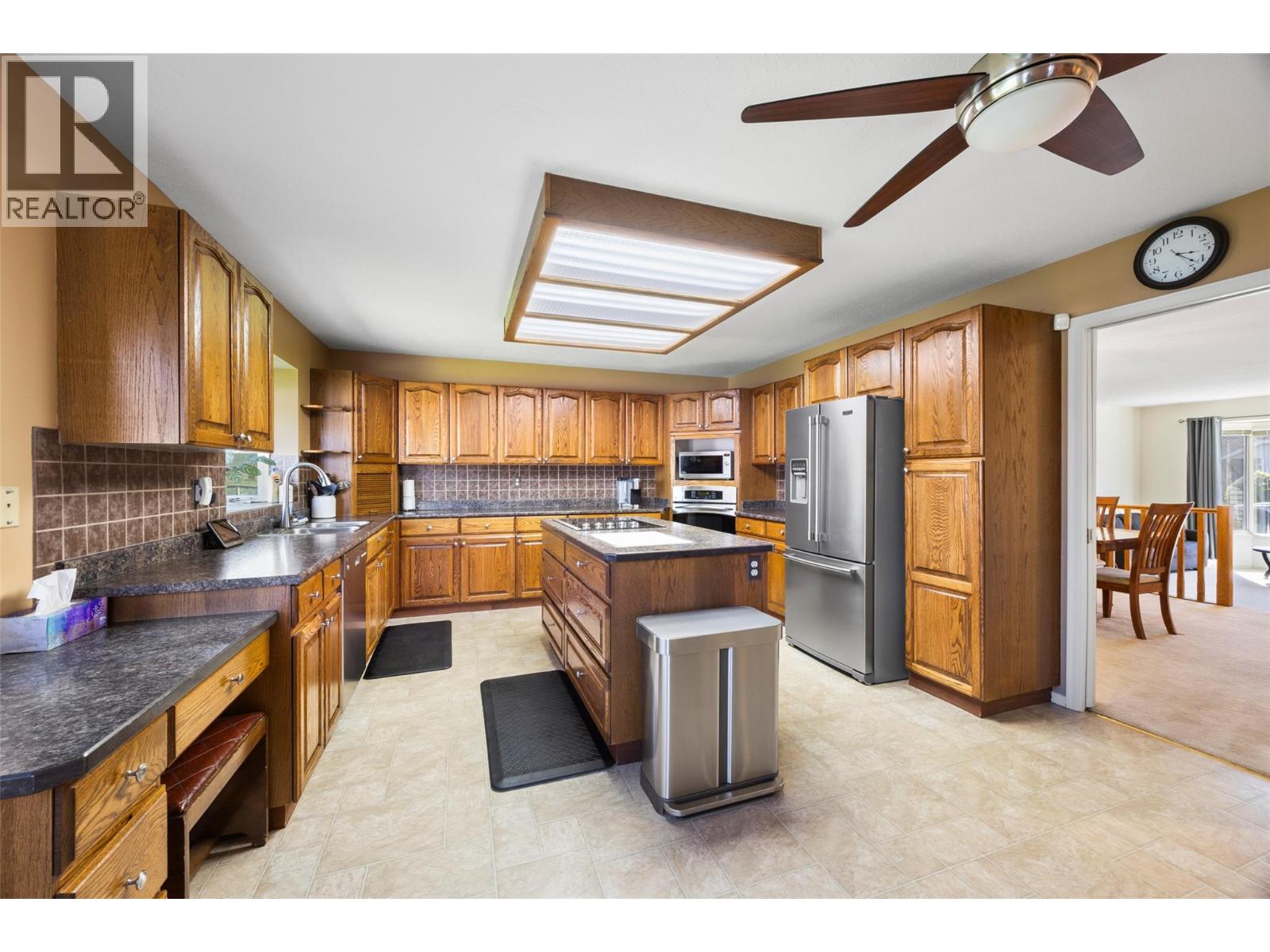 945 Nicolani Drive - 8