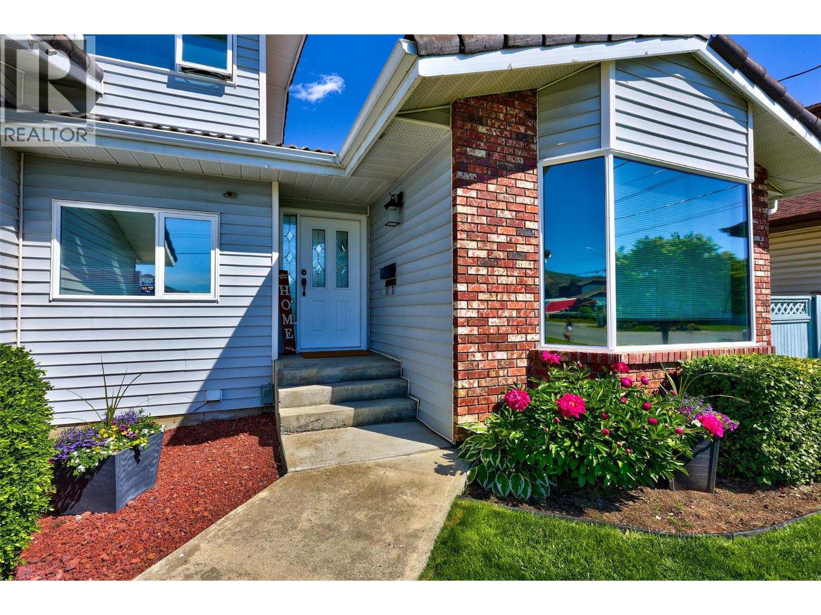 945 Nicolani Drive - Image 2
