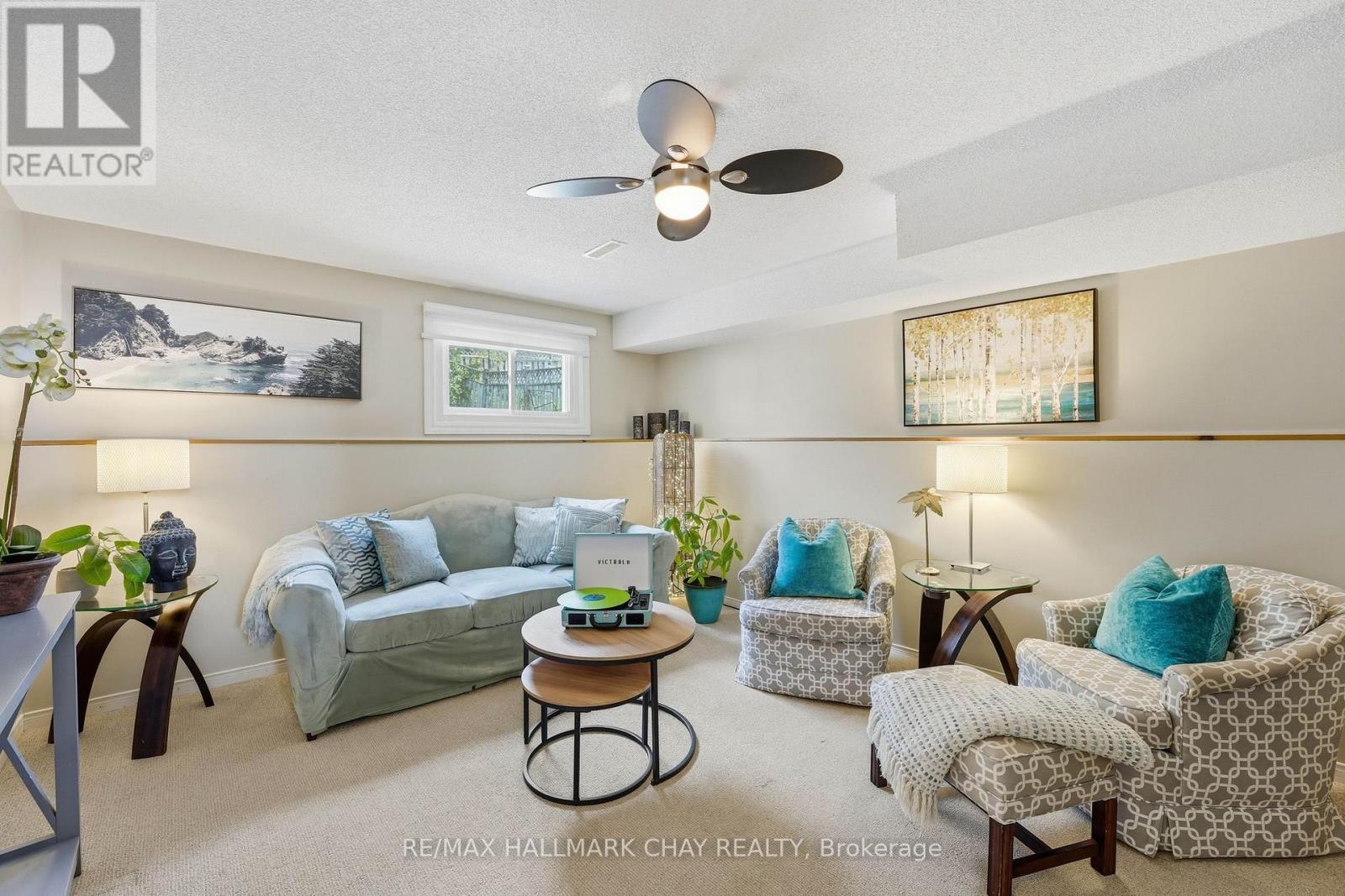 23 GOSNEY CRESCENT - 15
