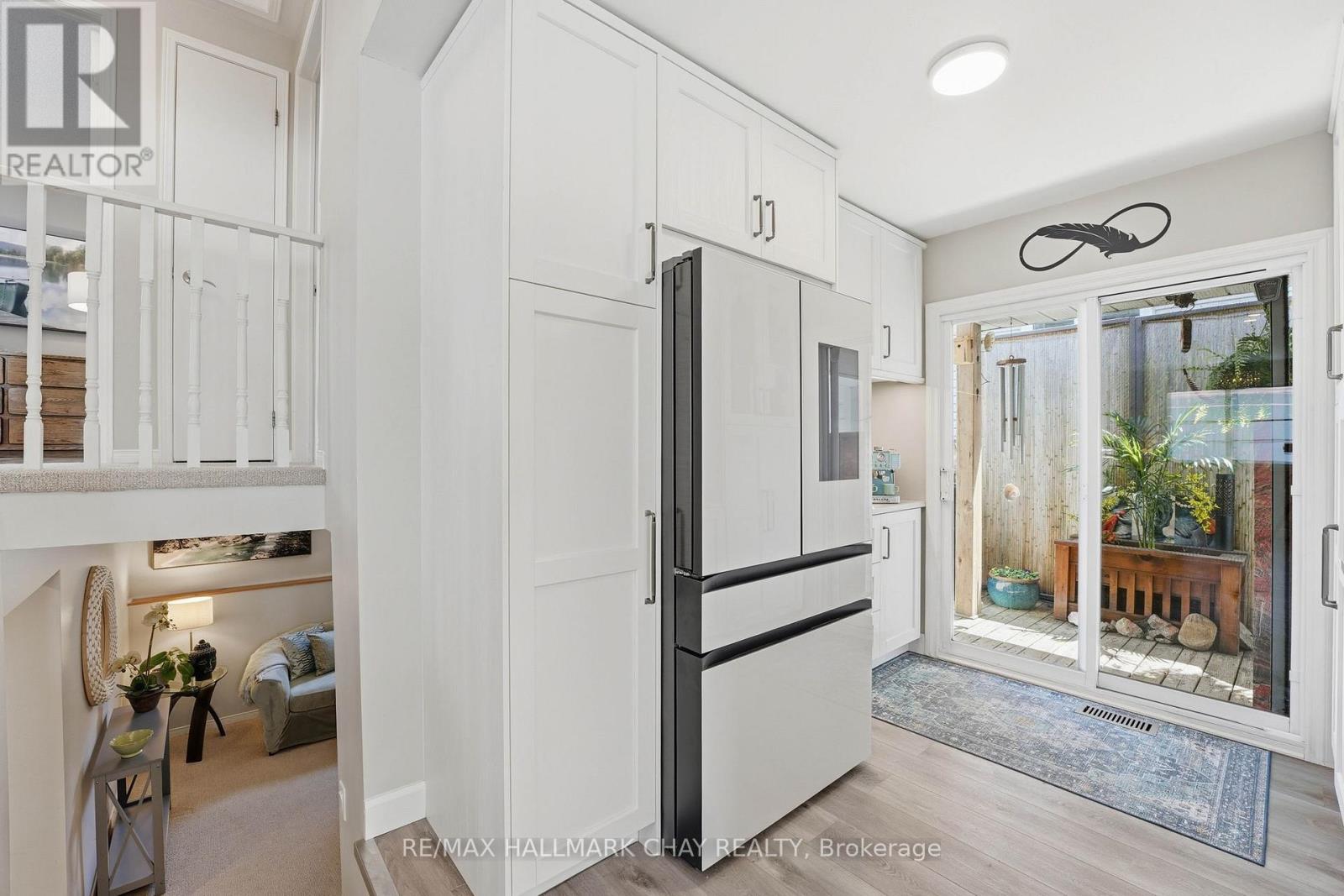 23 GOSNEY CRESCENT - 6