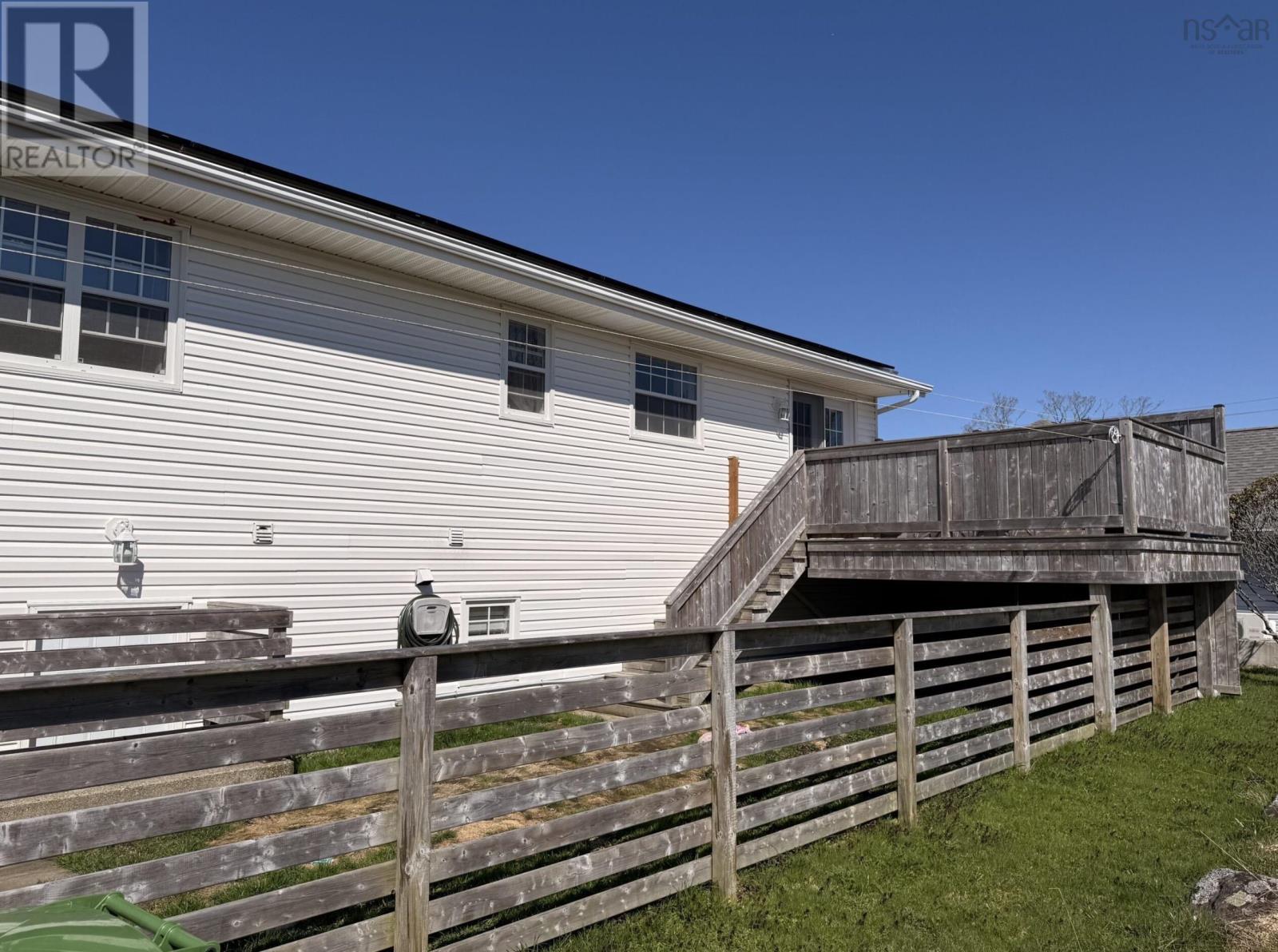 563 Brunswick Street - 25