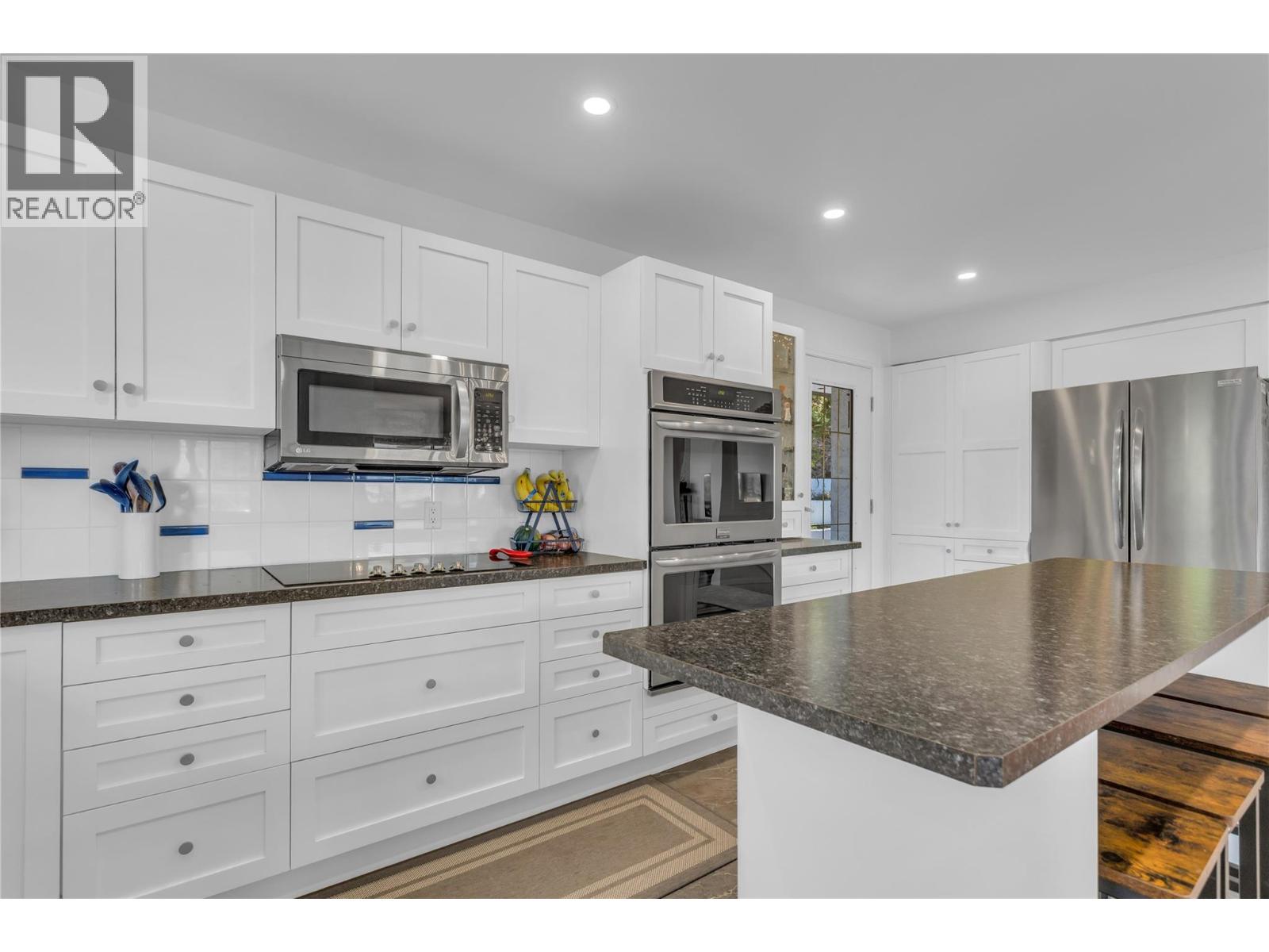 155 Clifton Road N, Kelowna
