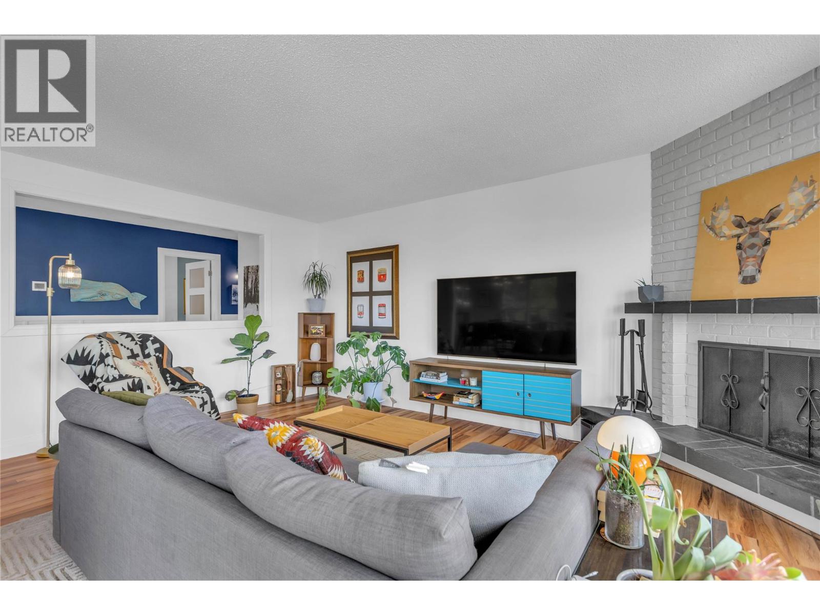 155 Clifton Road N, Kelowna