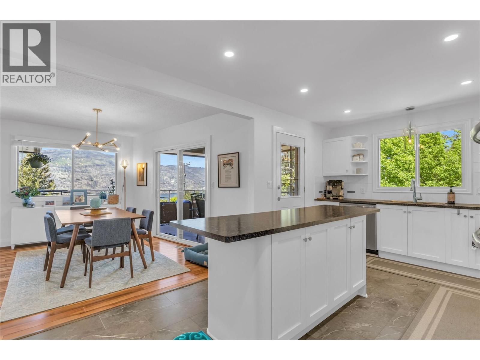 155 Clifton Road N, Kelowna