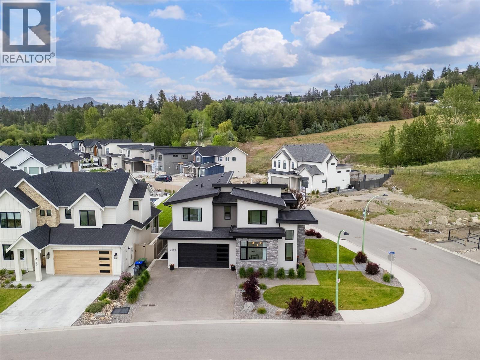 4237 Russo Street - 56