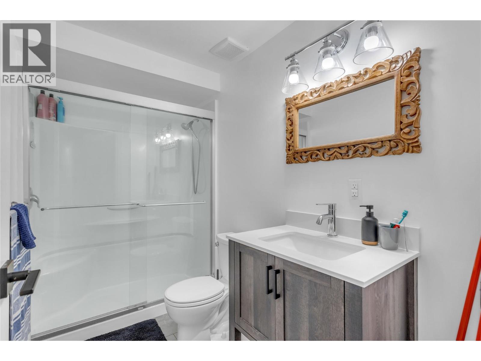 155 Clifton Road N, Kelowna