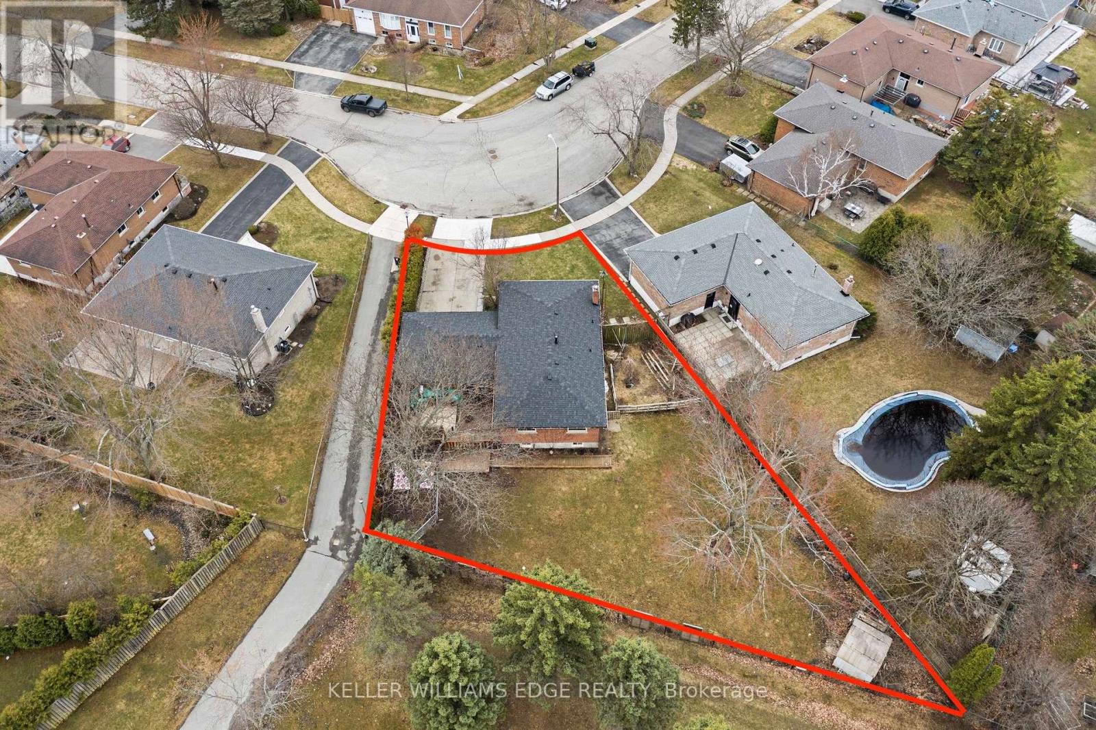21 MILVERTON CLOSE - 36