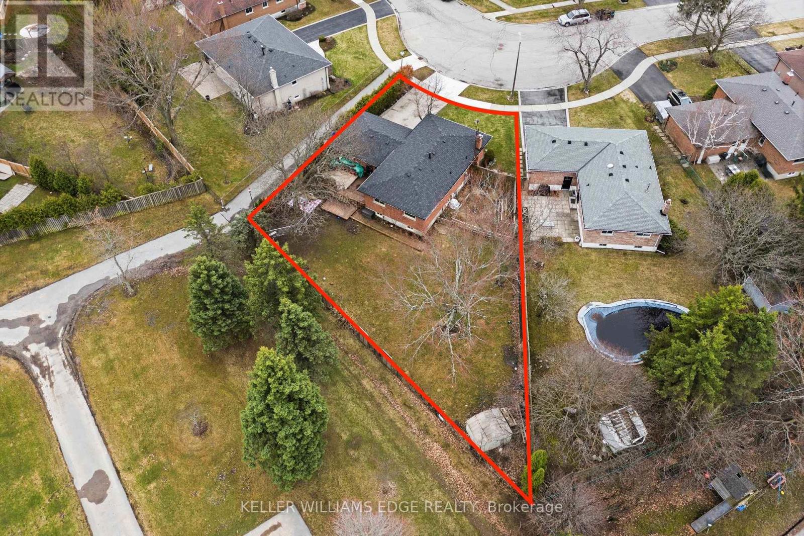 21 MILVERTON CLOSE - 37