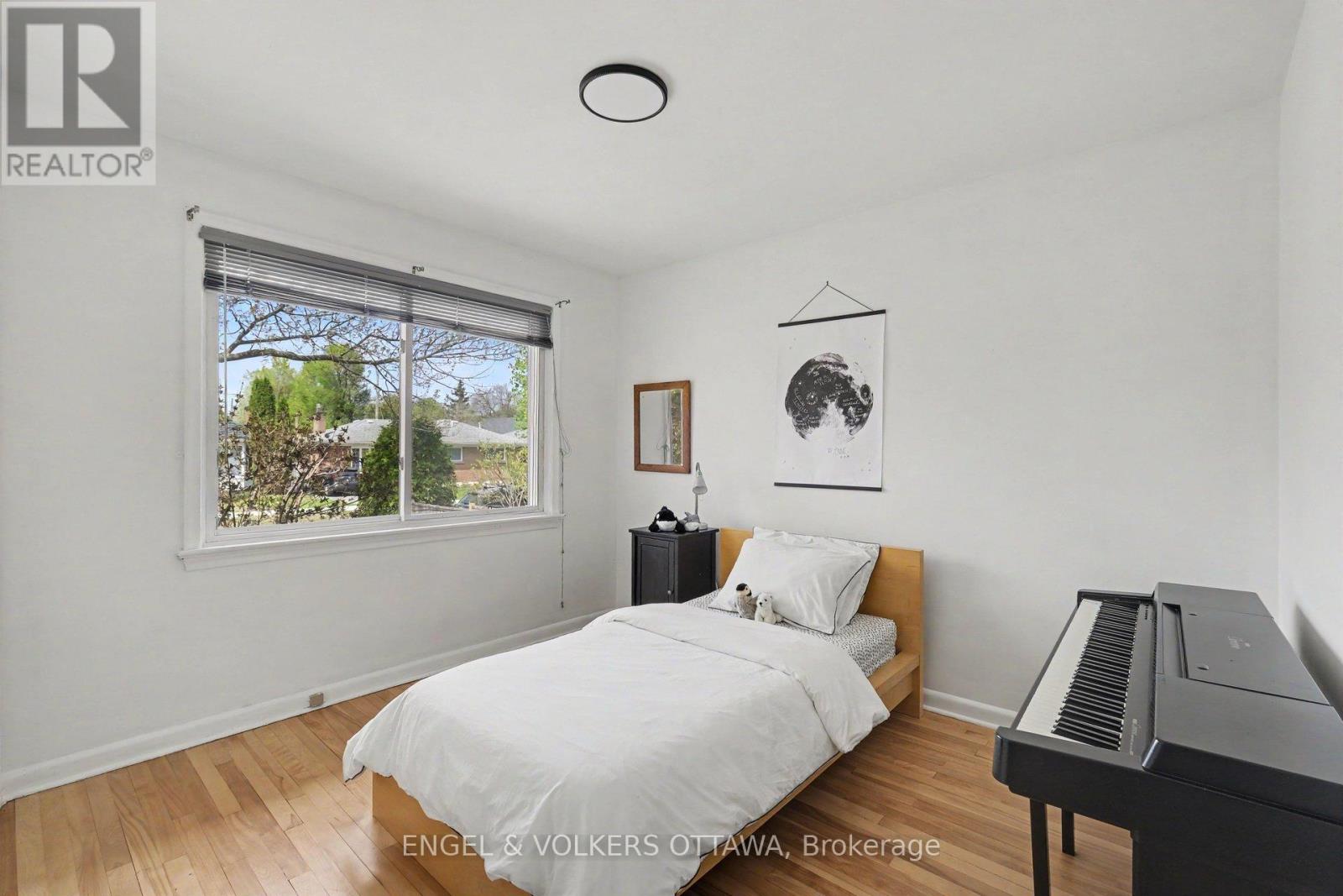 1113 FIELD STREET - 14