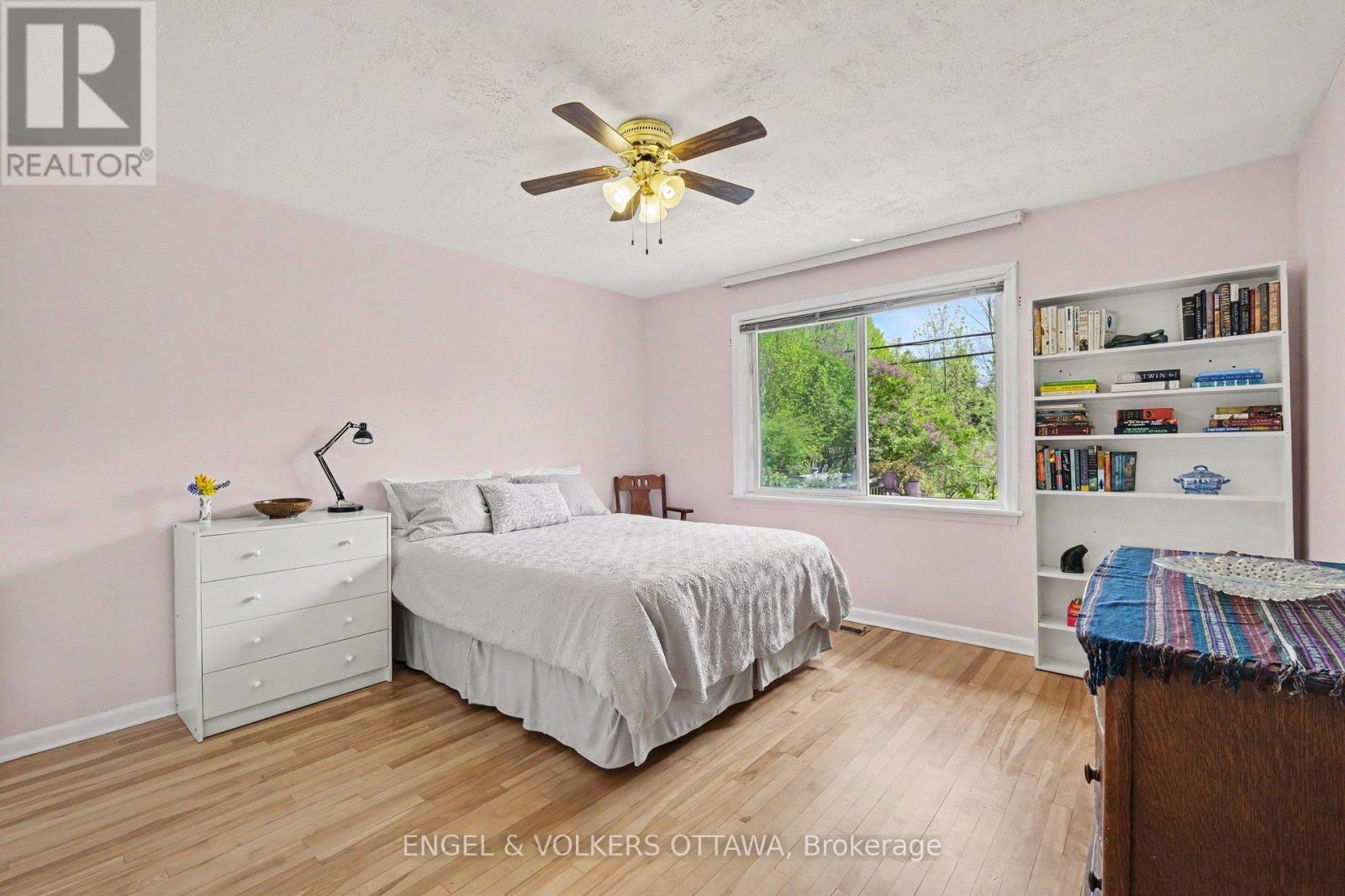 1113 FIELD STREET - 12