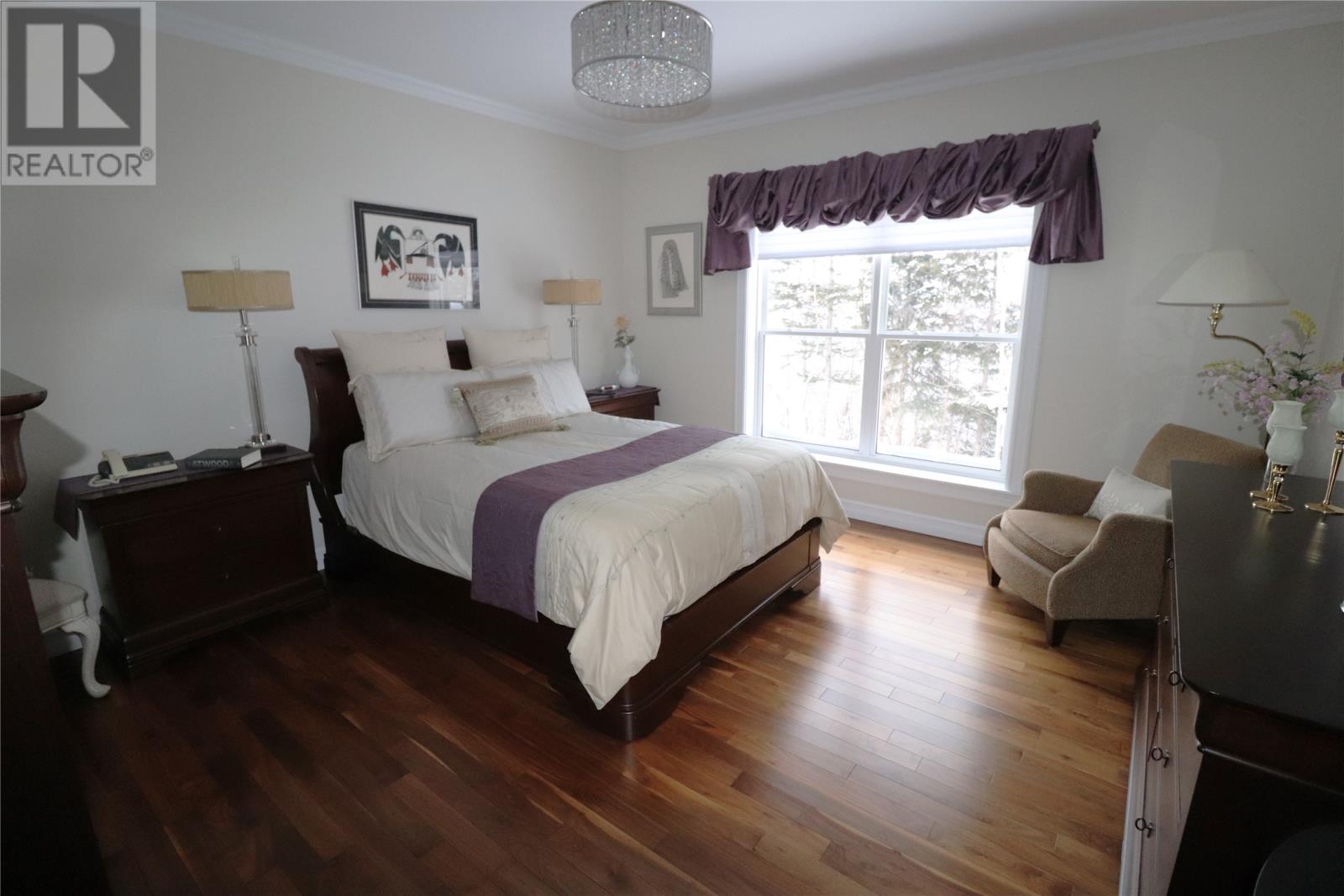 21 Lakeshore Drive - 32