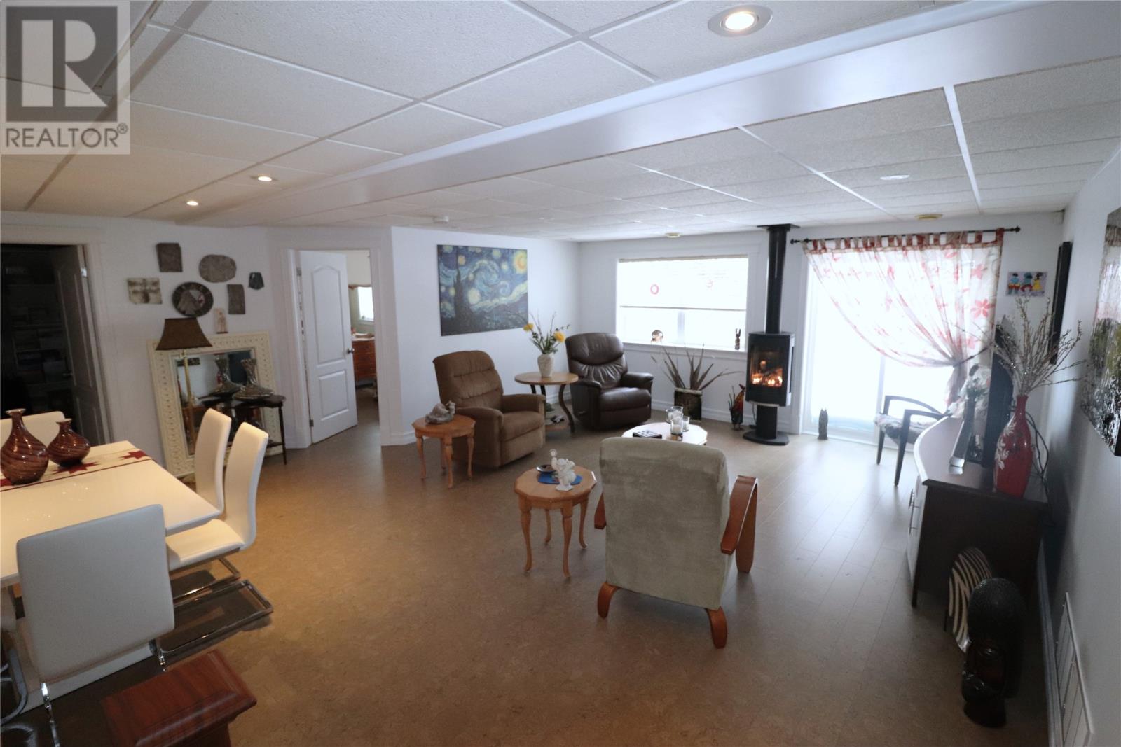 21 Lakeshore Drive - 37