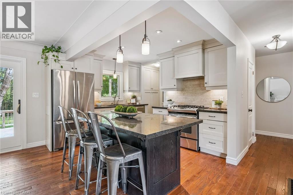 291 STRATHCONA Drive - 12