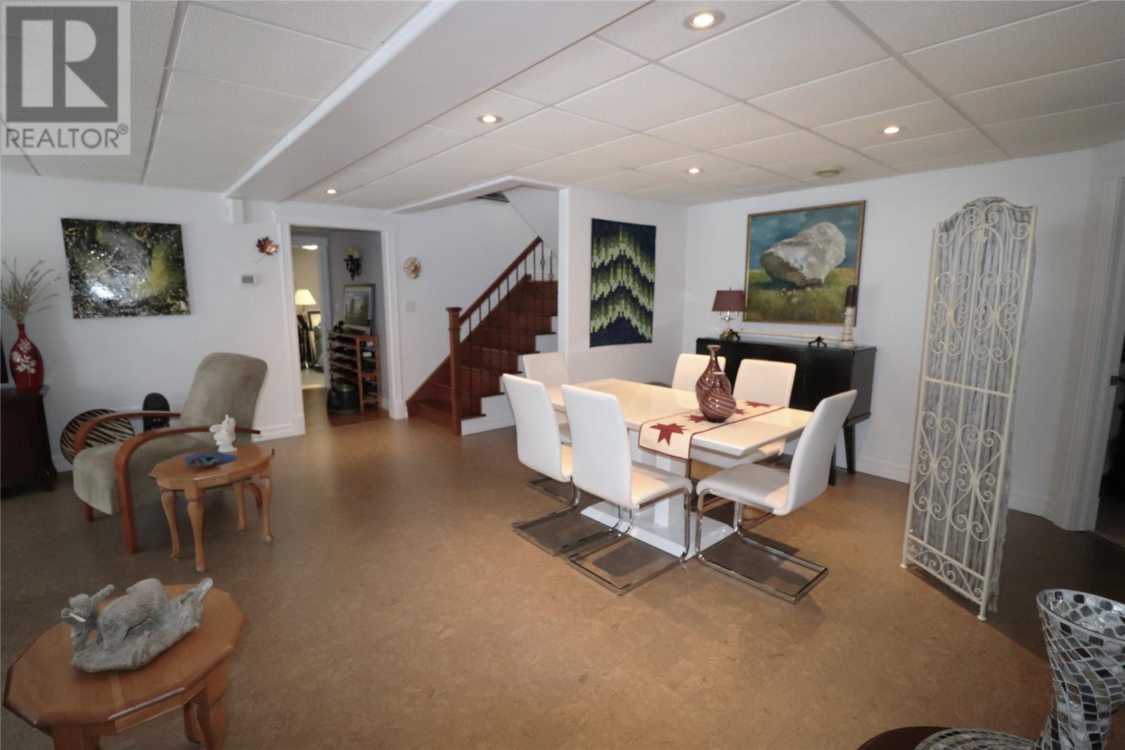 21 Lakeshore Drive - 38