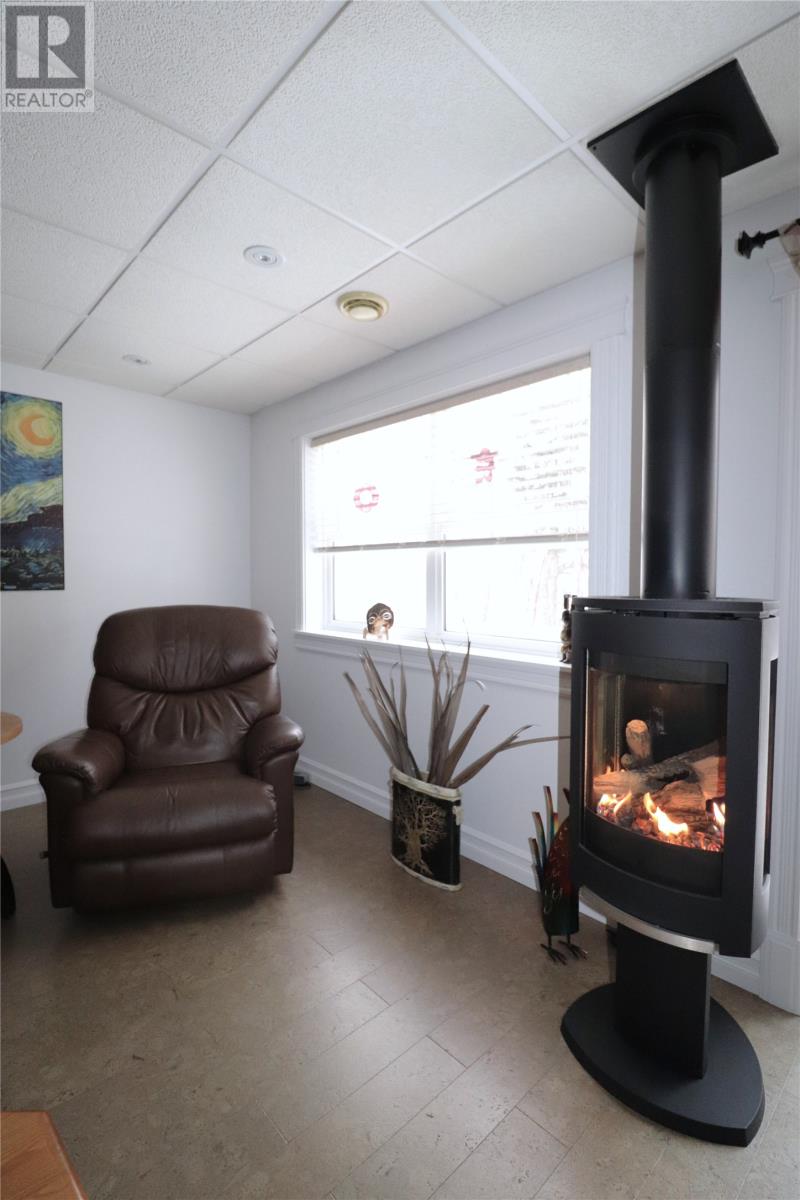 21 Lakeshore Drive - 39