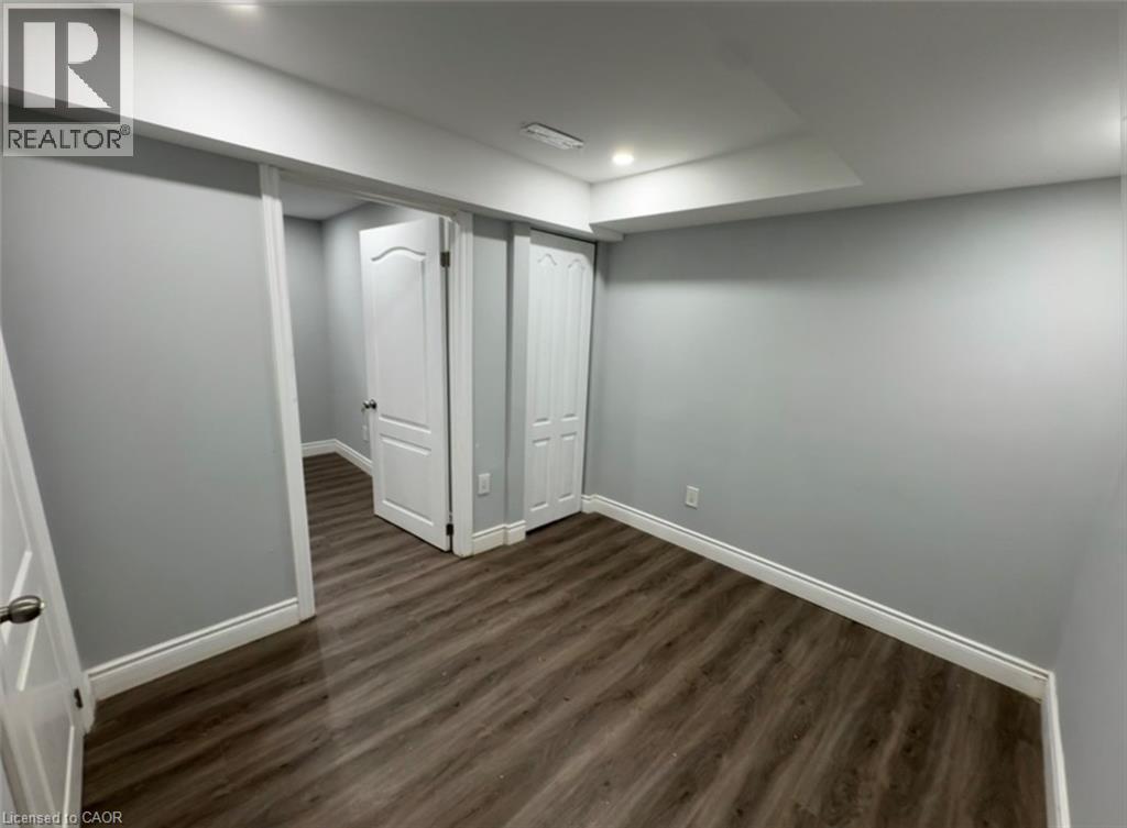 28 TIMBERLANE Crescent Unit# LOWER, Kitchener, Ontario, N2N1S9 — Photo 8