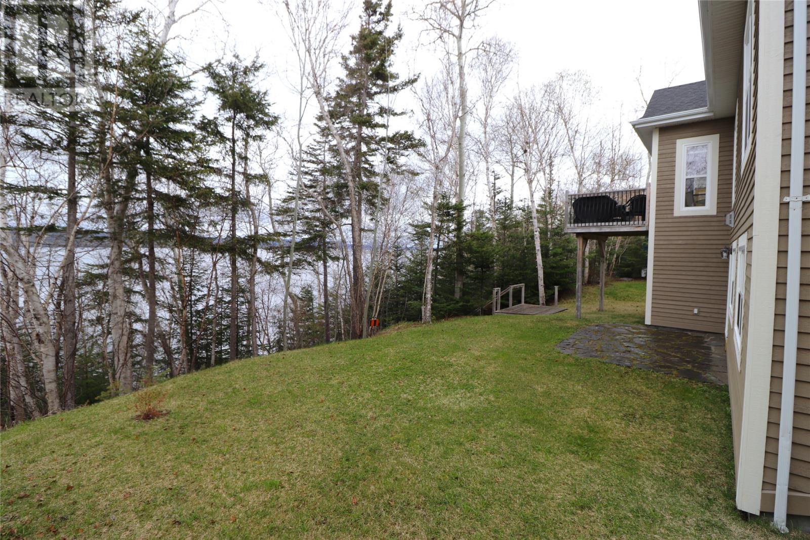 21 Lakeshore Drive - 6