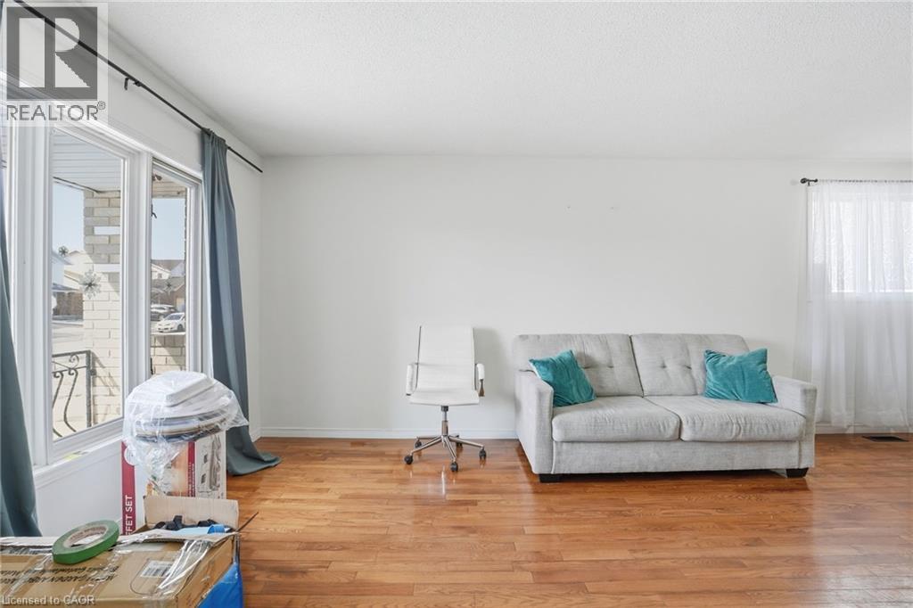 513 REXFORD Drive - 8