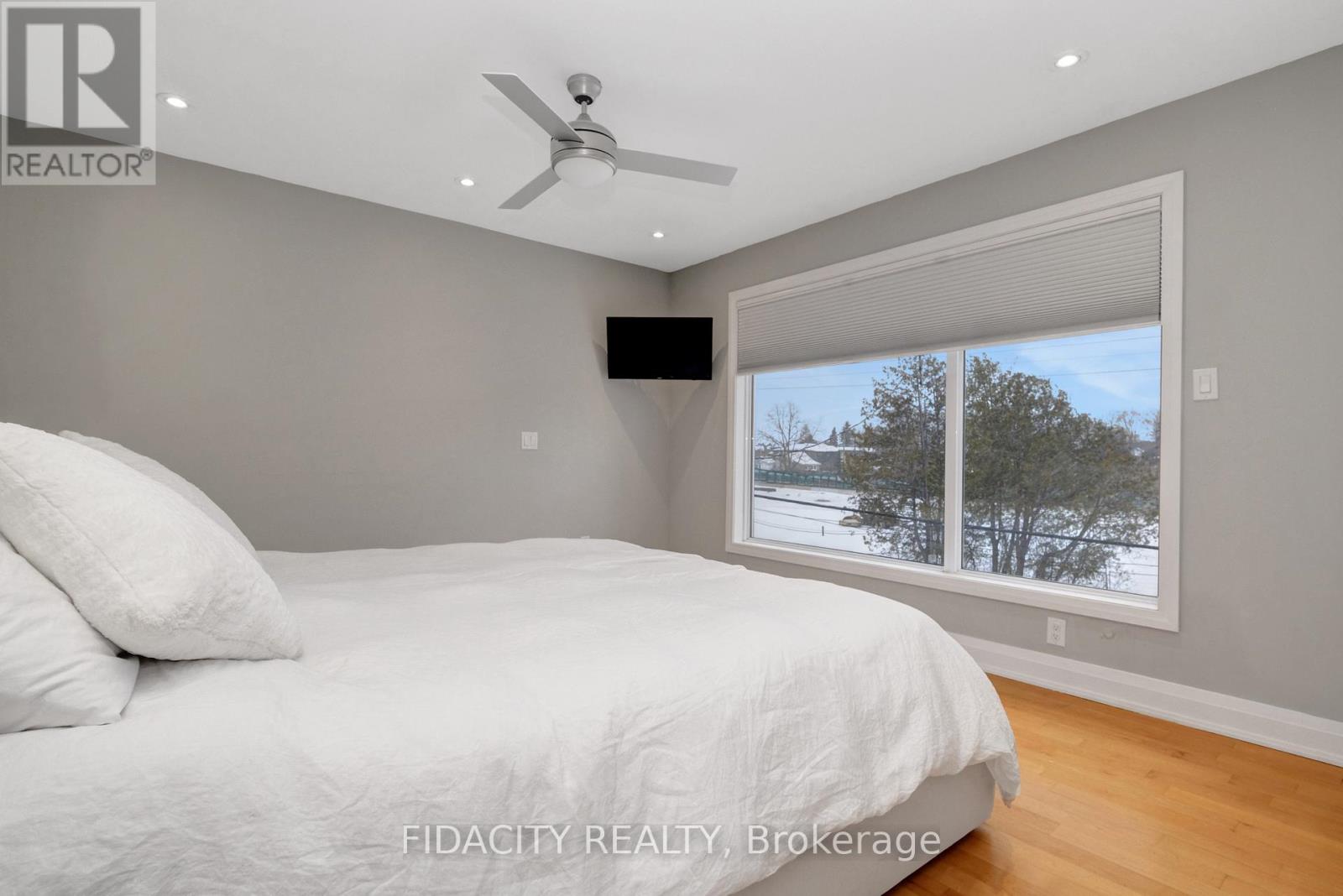 376 C WILMONT AVENUE - 16