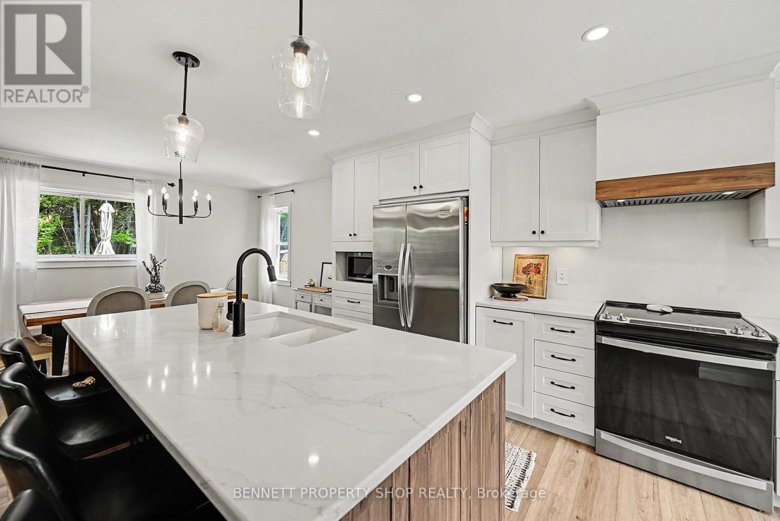3260 DORNIE ROAD - 10