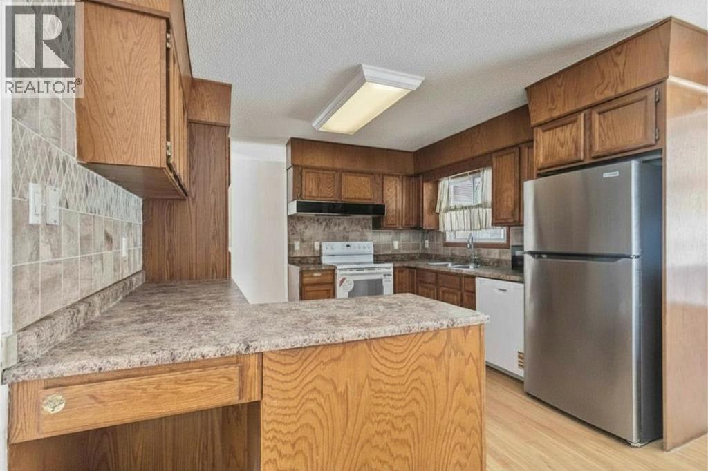 11 Fitzgerald Avenue, Fort McMurray