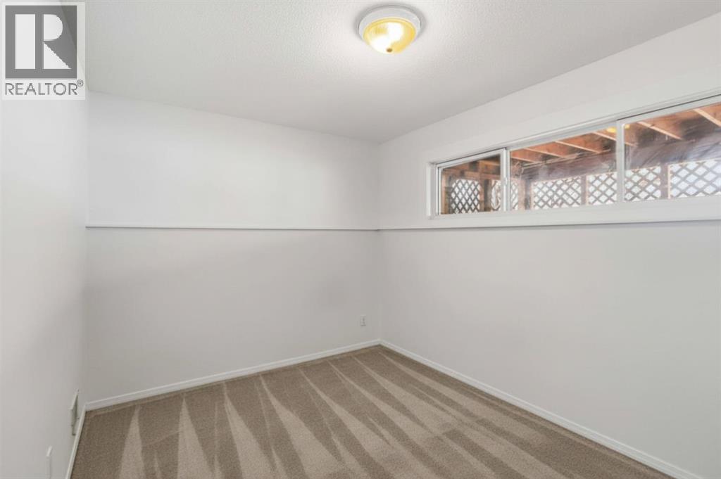 11 Fitzgerald Avenue, Fort McMurray