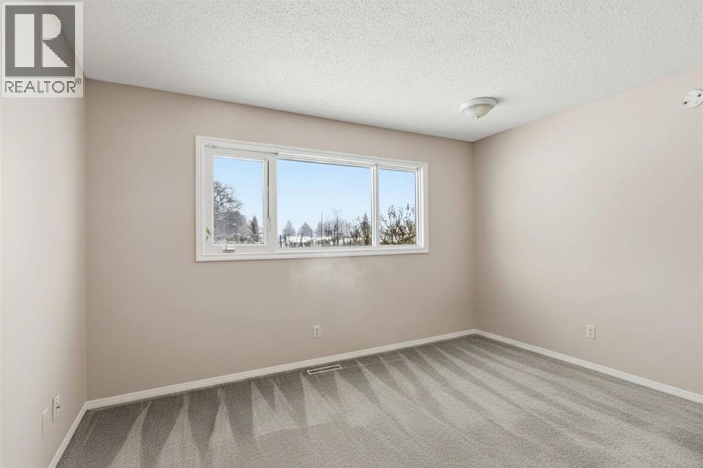 11 Fitzgerald Avenue, Fort McMurray